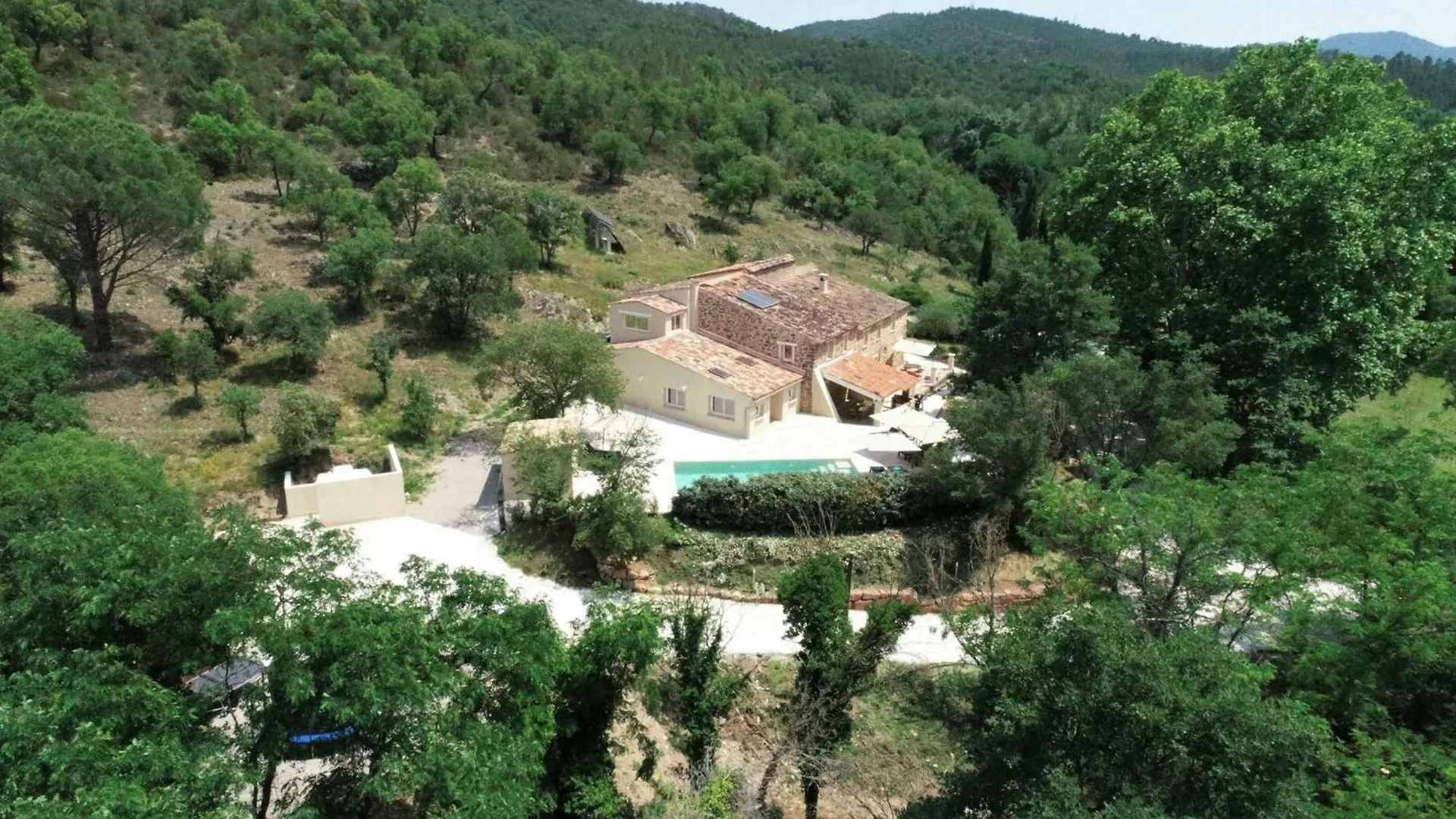 Bastide La Maura Dans Le Massif Des Maures Vidauban 0*,